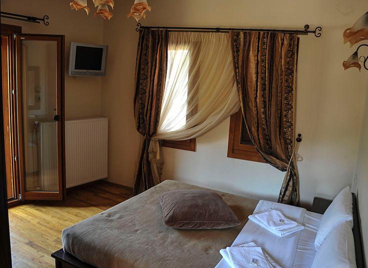Guesthouse Syntrofia Psarades Стая снимка